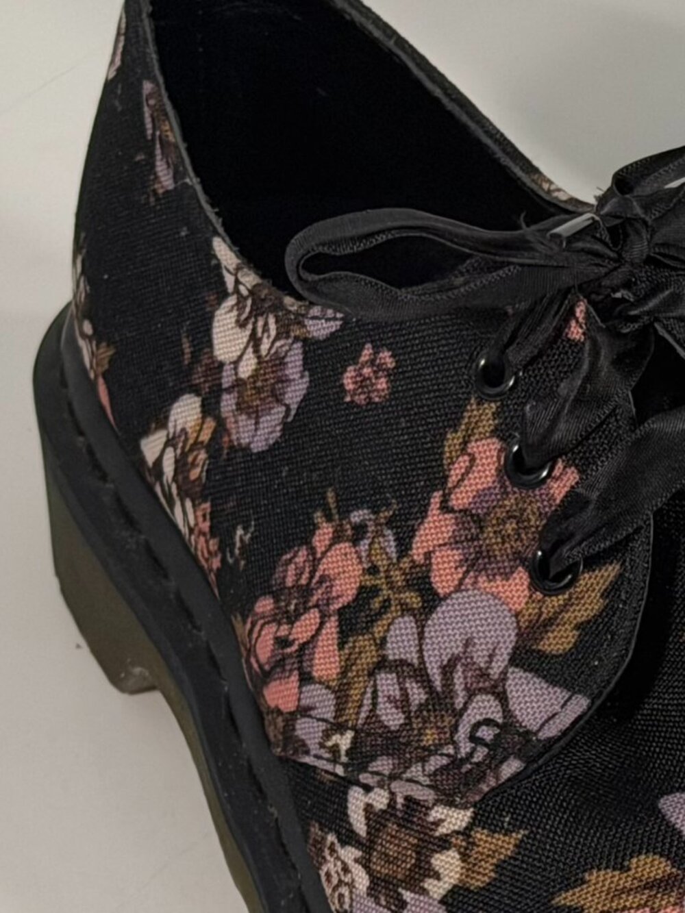 Dr. Martens L-size 6 Canvas Flower - Picture 14 of 15